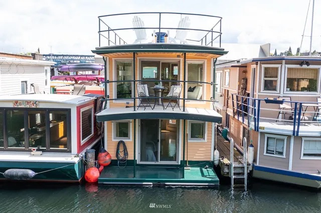 Houseboat front aerial view